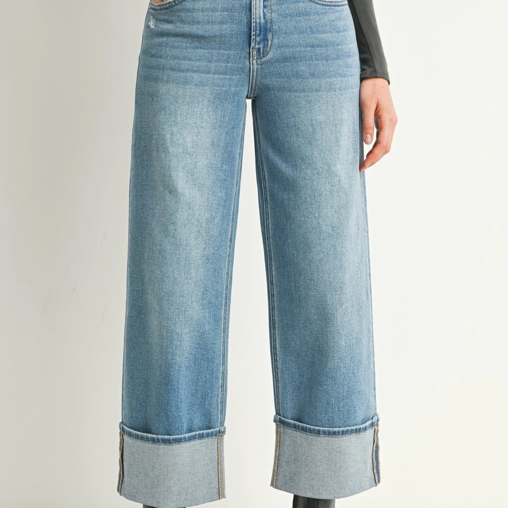 Liv Cuffed Slim Wide Leg